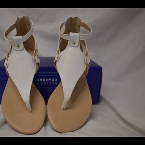 Apt 9 White Sanders Size 8 NEW